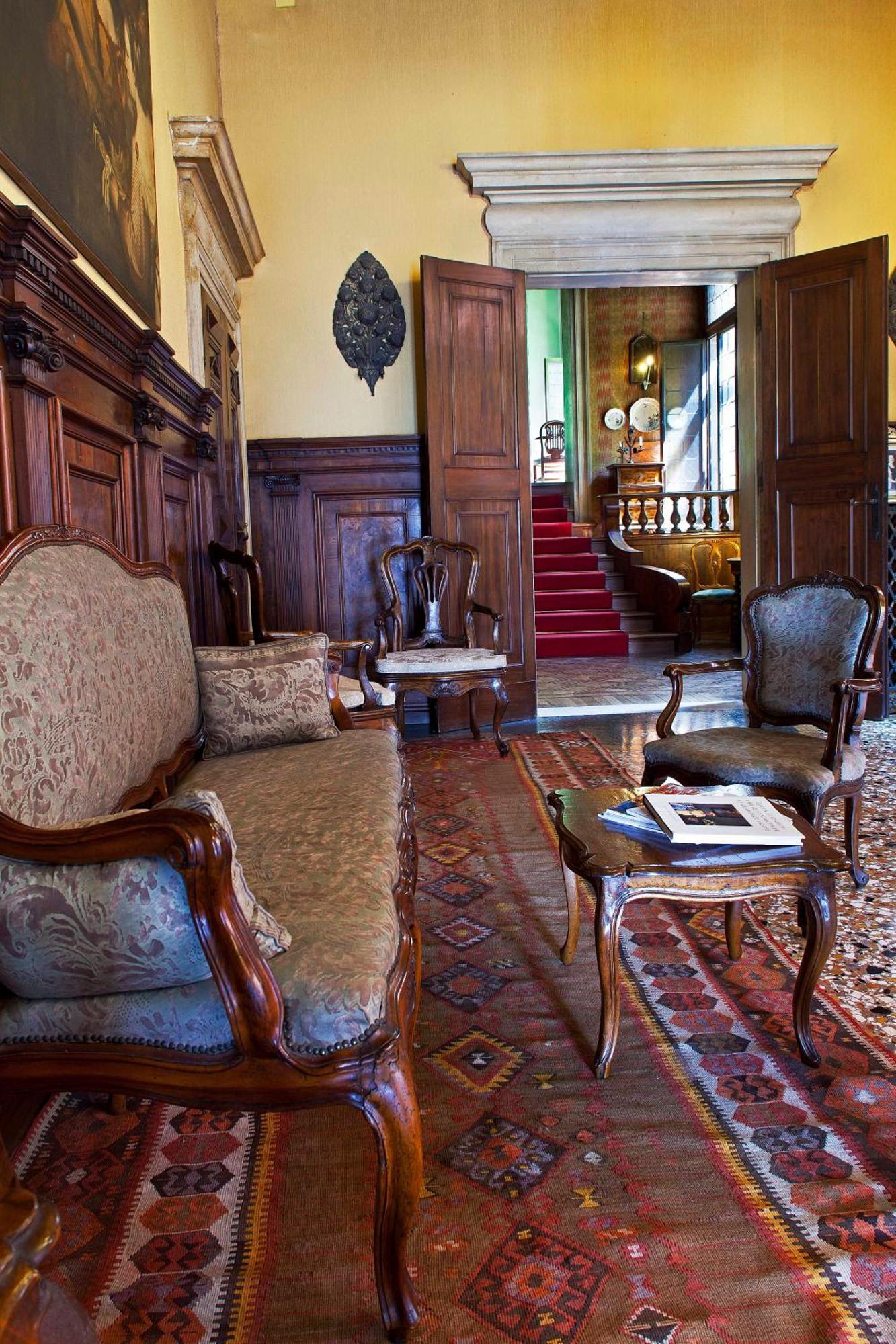 Gasthof Palazzetto Pisani Grand Canal 4*