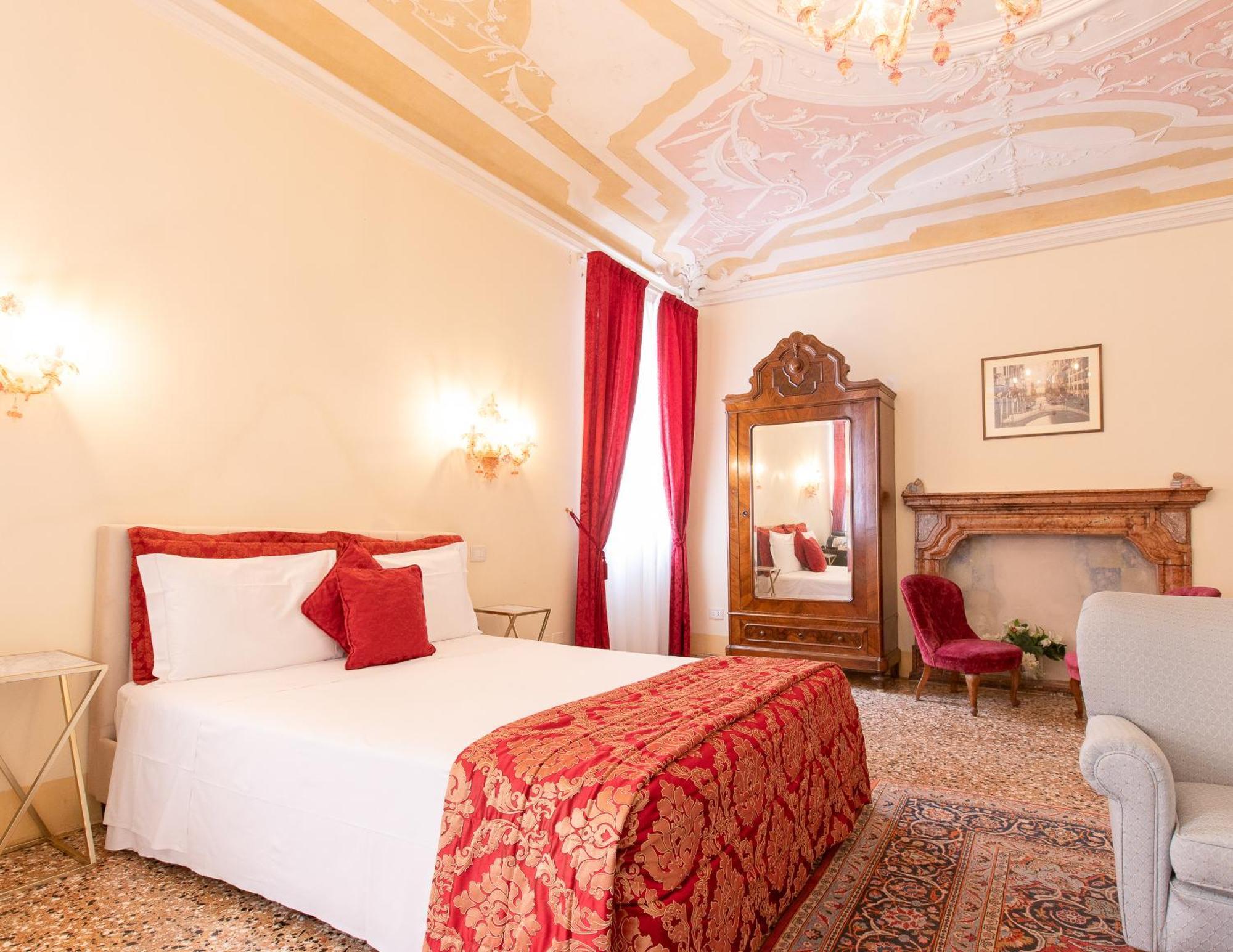 Guest house Palazzetto Pisani Grand Canal Venice